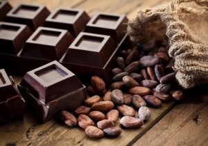 این شکلات را بخورید جوان می مانید؛ دلیل علمی آن چیست؟