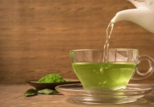 بیش از 1 تا 2 فنجان چای ماچا ننوشید!/ طریقه مصرف برای کاهش وزن