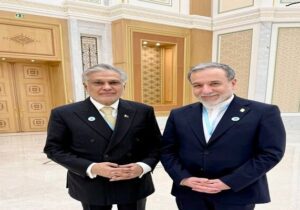 دیدار و گفتگوی وزرای خارجه ایران و پاکستان