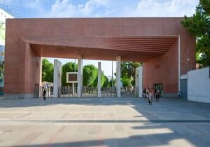 تشکیل جلسه‌ای فوری با حضور روسای سه دانشگاه، مسئولان وزارتخانه و نمایندگان نهادهای امنیتی