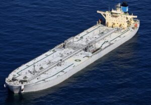 چند نفتکش حامل نفت ایران رفع توقیف شدند