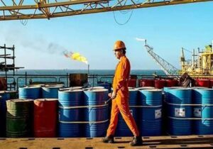 آخرین وضعیت صادرات در محاصره دریایی / نفت ایران با دو برابر قیمت به فروش می‌رسد