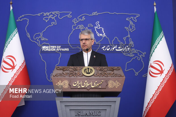 ایران این‌گونه در برابر سبعیت و قساوت دشمنانش ایستادگی می‌کند