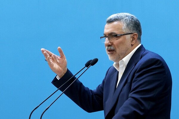 تقدیر وزیر بهداشت از ایستادگی کارکنان صنعت دارو