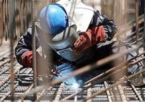 ضرورت گنجاندن کارگران ساختمانی در بسته‌های حمایتی جنگ