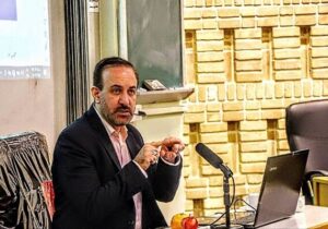 مدیریت در «مِه و غبار» تنگه هرمز با تقسیم تصمیمات به فوری و مُعَلّق