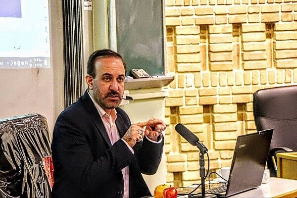 مدیریت در «مِه و غبار» تنگه هرمز با تقسیم تصمیمات به فوری و مُعَلّق