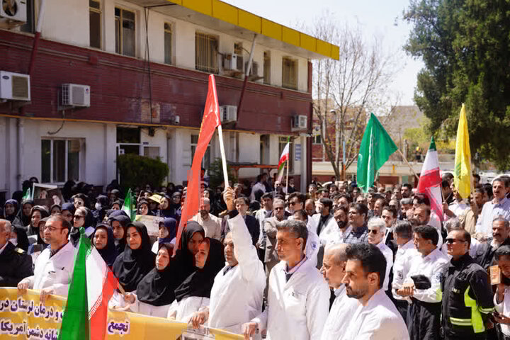 کادر درمان «جزیره خارک» تا روزهای پایانی جنگ میدان را ترک نکردند