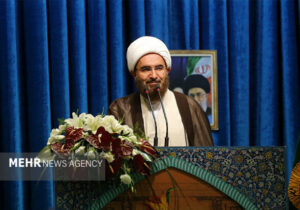 حاج علیاکبری: خطای دشمنان با پاسخ موشکی جدید ایران روبهرو میشود