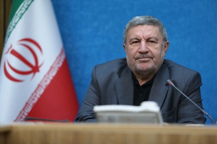 حضرتی: نشانی از تسلیم در فرهنگ و هویت ایران نیست