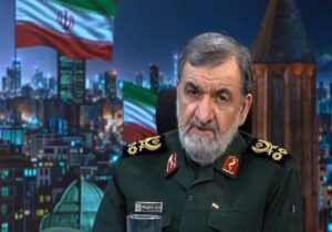 رضایی: باید مراقب بود، هر خوشبینی مورد سوءاستفاده دشمن قرار میگیرد