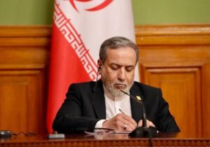 عراقچی خطاب به عون: لبنان را از دست دشمن واقعی خود نجات دهید