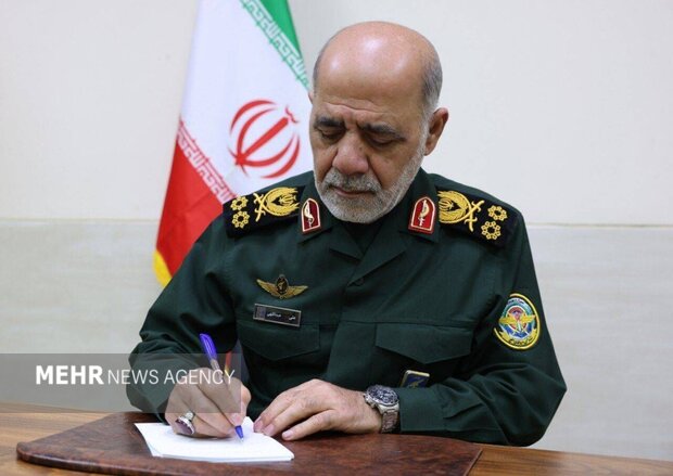 قدردانی فرمانده قرارگاه مرکزی خاتمالانبیا از یکصد شب حضور ملت ایران