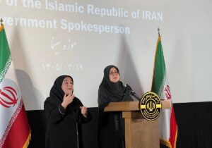 مهاجرانی: برق با جانفشانی به دست ما می‌رسد؛ صرفه‌جویی کنید