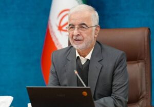 مومنی: رهبری داهیانه و حضور مردم از عوامل پیروزی بودند