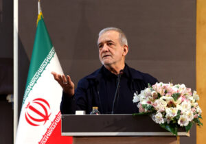 پزشکیان: آینده اقتصاد ایران بر پایه سرمایه انسانی نخبه ساخته می‌شود