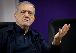 پزشکیان: توسعه صنایع آب‌بر در مناطق دچار تنش آبی ممنوع است