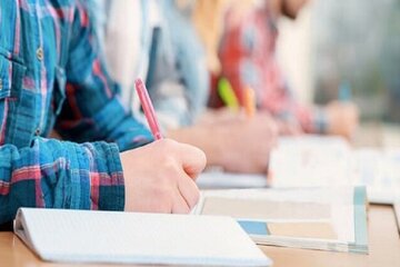 نامه به پزشکیان؛ پیشنهاد لغو امتحانات نهایی و تغییر زمان کنکور برای دانشآموزان مناطق جنگی