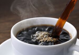 نوشیدن چه مقدار قهوه برای کاهش خطر بیماری قلبی لازم است