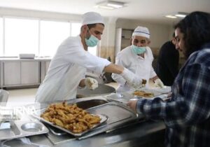 پاسخ معاون وزیر علوم به نگرانی دانشجویان درباره افزایش نرخ غذا
