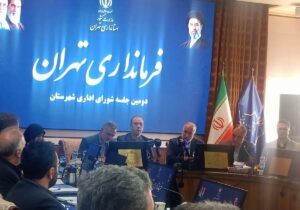 کاهش ۱۸۵ مگاواتی مصرف برق در تهران با تغییر ساعت کاری/ از کنتورهای هوشمند تا تنظیم دمای ادارات از راه‌دور