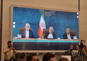 بزرگراه شهید رئیسی اصفهان توسط رئیسجمهور به بهرهبرداری رسید