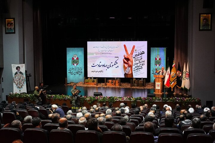 از جنگ نمیترسیم؛ چرا ایران همزمان از بازدارندگی و گفتوگو میگوید؟ از جنگ نمیترسیم؛ چرا ایران همزمان از بازدارندگی و گفتوگو میگوید؟