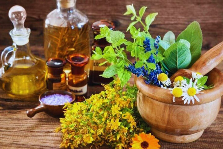 ضرورت ممنوعیت تبلیغات فرآورده های دارویی و مکملها