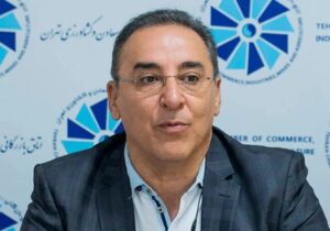 توقف ۸۰۰۰ کامیون در مرز بازرگان و ریمدان
